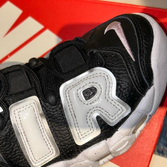 Nike Air More Uptempo Black White Green (Women's) - Picture 2 of 6